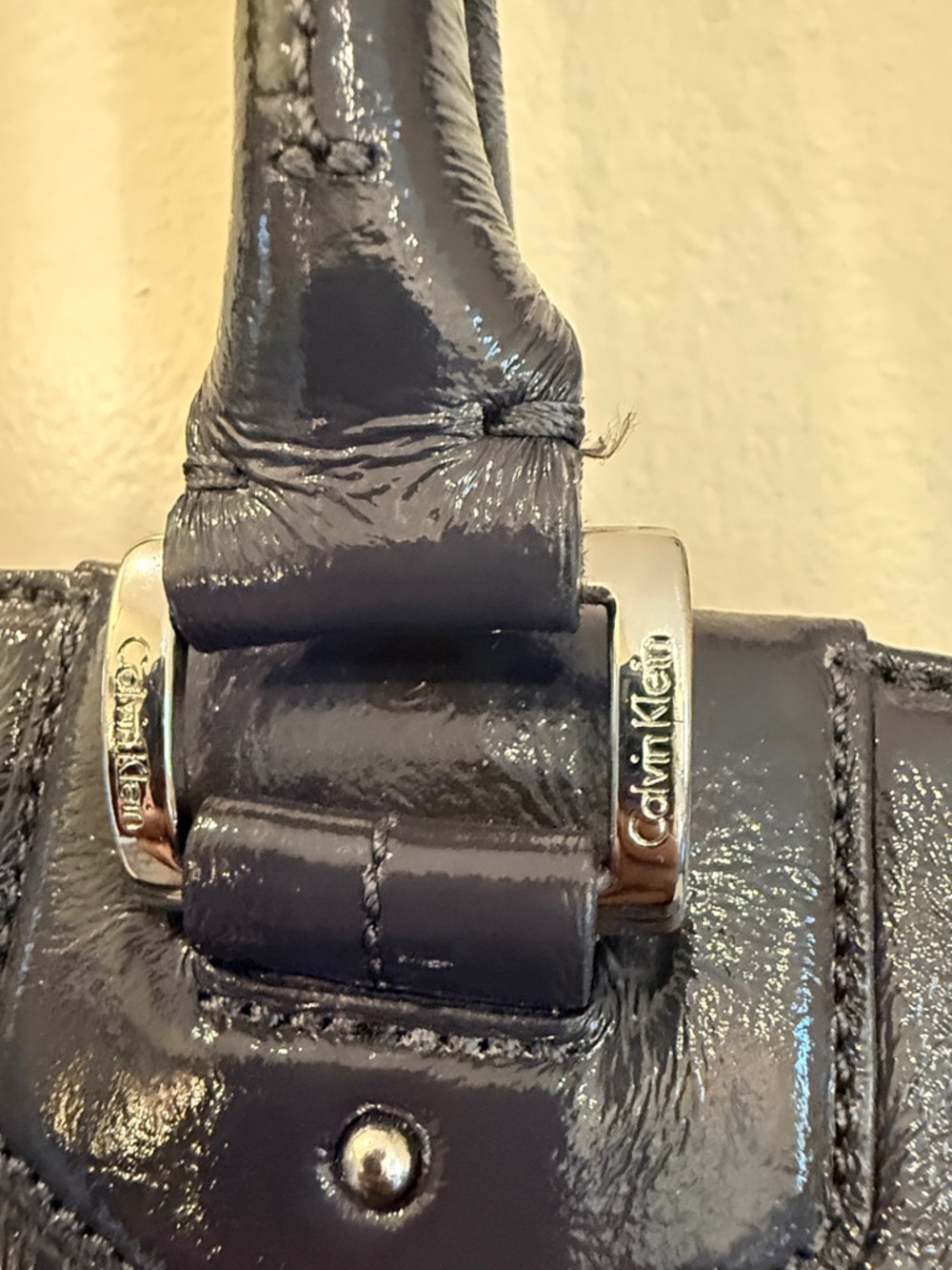 Calvin Klein eggplant Color and patent leather -Trim Shoulder Bag KC handbag - Picture 3 of 12